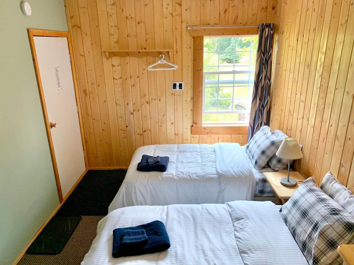 The Messy Owl Inn & Eco Haven Likely Bagian luar foto